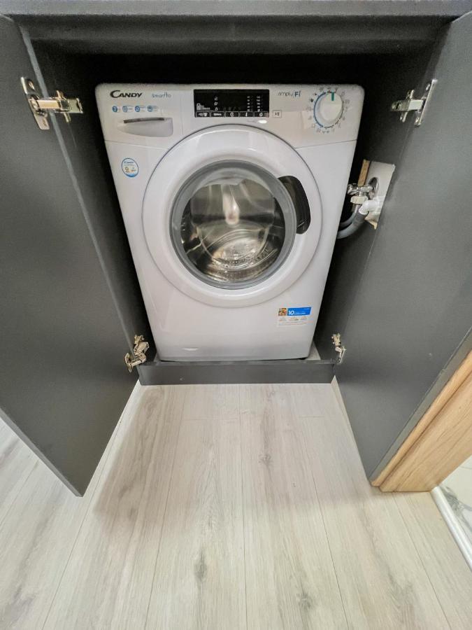שיופוק Villa Bauhaus Labi Garden Wellness Apartman מראה חיצוני תמונה